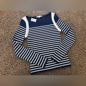 NWT Ann Taylor LOFT Crochet Shoulder Navy Striped Top Size L (M)